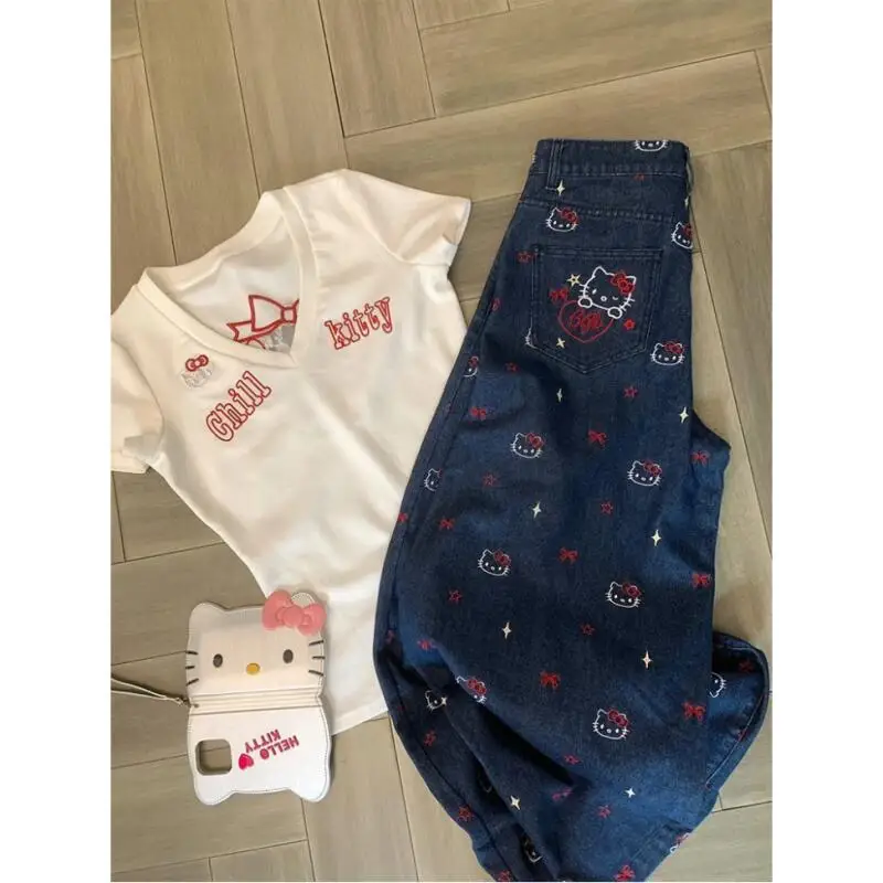 Футболка Hello Kitty белая с вышивкой, хлопковая, с коротким рукавом, для девочек, летняя, новый стиль, приталенная, милые топы, широкие брюки
Футболка Hello Kitty белая с вышивкой, хлопковая, с коротким рукавом, для девочек, летняя, новый стиль, приталенная, милые топы, широкие брюки