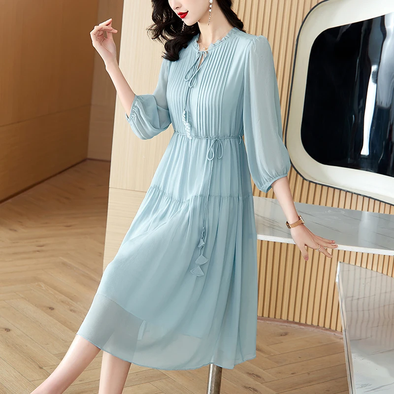 2024 Summer Silk Chiffon Solid Color Short sleeved Dress for Women Loose Size Large Mom Decoration Knee Length Dress
2024 Summer Silk Chiffon Solid Color Short sleeved Dress for Women Loose Size Large Mom Decoration Knee Length Dress