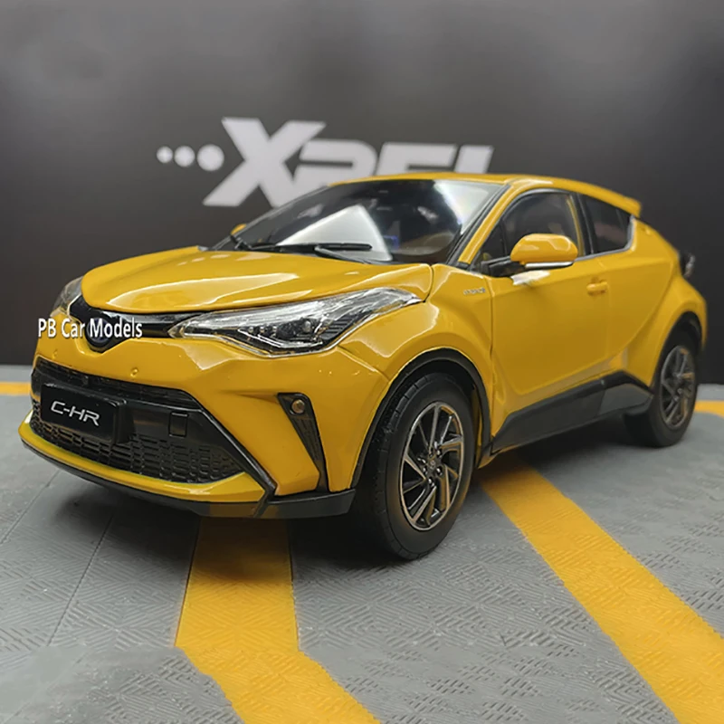 Коллекция 2021 оригинальных моделей автомобилей из сплава, модель внедорожника C-HR 1:18 + небольшой подарок
Коллекция 2021 оригинальных моделей автомобилей из сплава, модель внедорожника C-HR 1:18 + небольшой подарок