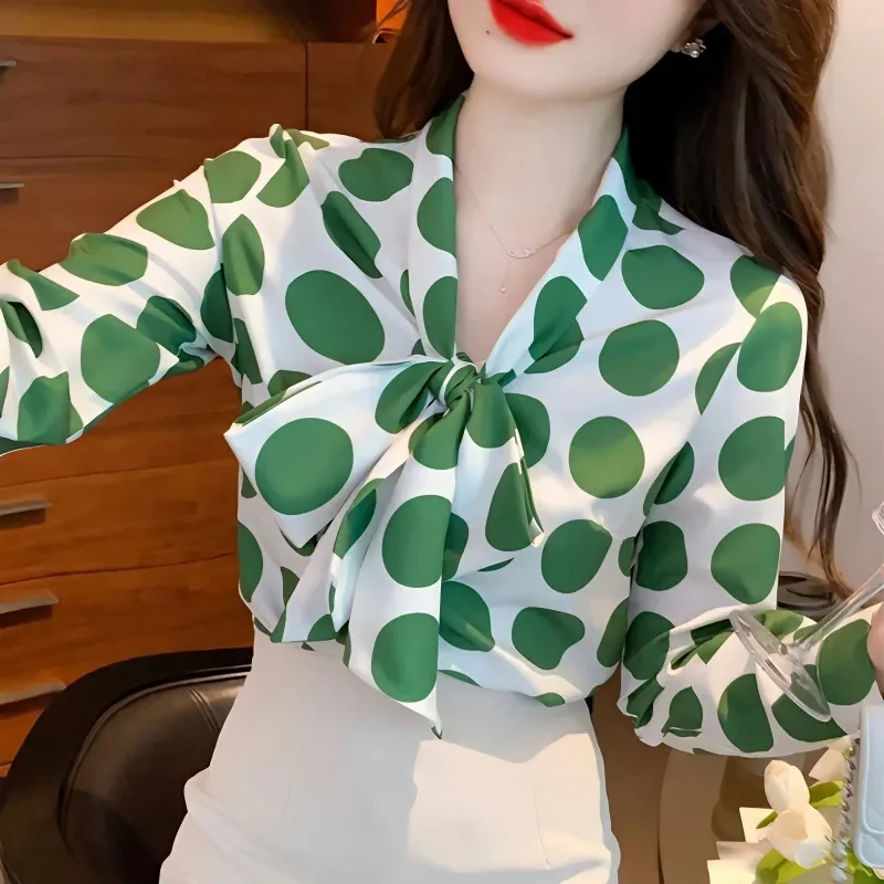 Women's Spring Summer New All-match Chiffon Shirt Bow Tie Long-sleeved Polka Dot Western-style Loose Blouse Top
Women's Spring Summer New All-match Chiffon Shirt Bow Tie Long-sleeved Polka Dot Western-style Loose Blouse Top
