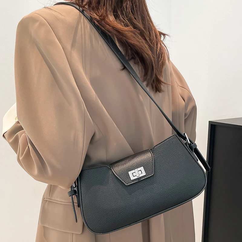 Casual Women PU Leather Shoulder Bag High Quality Ladies Handbags Messenger Bags for Women Fashion Female Solid Crossbody Bag
Casual Women PU Leather Shoulder Bag High Quality Ladies Handbags Messenger Bags for Women Fashion Female Solid Crossbody Bag