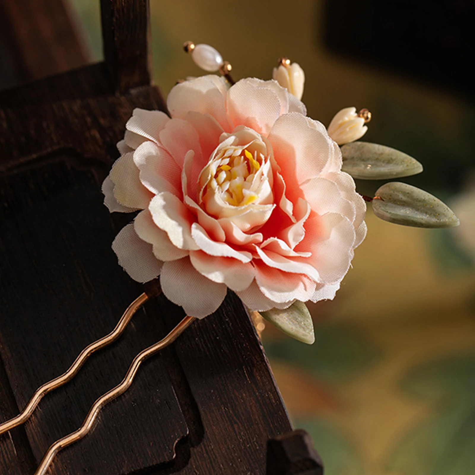 Silk flower hairpin Traditional Chinese Floral Hair Stick Add Touch Of Color To The Hair Design For Festival Wedding Hair Decor
Silk flower hairpin Traditional Chinese Floral Hair Stick Add Touch Of Color To The Hair Design For Festival Wedding Hair Decor