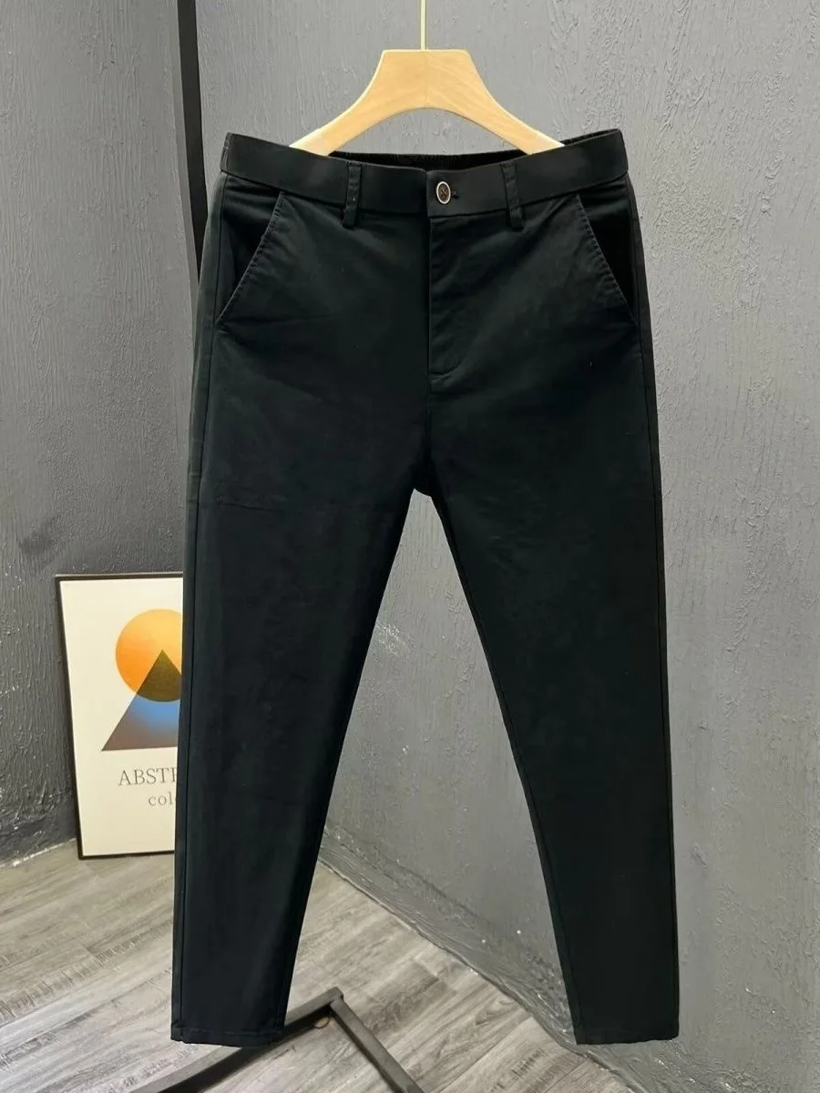 Высококачественные мужские повседневные брюки, летние эластичные простые брюки Briti Sle, тонкие модные брендовые удобные девятисекционные эластичные талии
Высококачественные мужские повседневные брюки, летние эластичные простые брюки Briti Sle, тонкие модные брендовые удобные девятисекционные эластичные талии