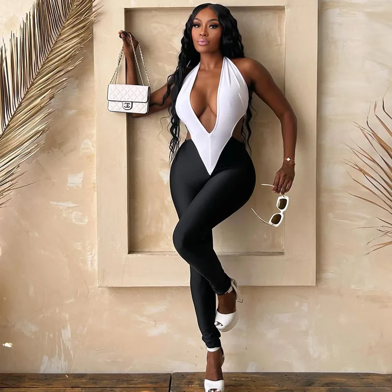 Trendy Women's Black And White Halter Neck Slim-fit Fashion Jumpsuit, Sporty And Sexy Deep V-neck Tight-fitting Long Jumpsuit
Trendy Women's Black And White Halter Neck Slim-fit Fashion Jumpsuit, Sporty And Sexy Deep V-neck Tight-fitting Long Jumpsuit