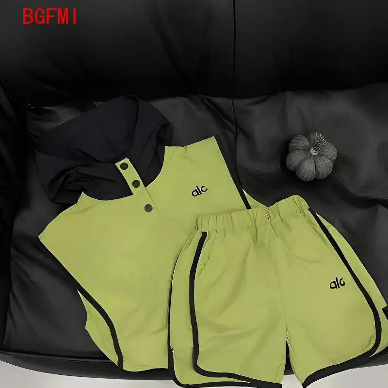 Children Handsome Summer Green Hooded Sunscreen Set Baby Boy New Korean Casual Sleeveless Tank Top and Shorts Set Girl Tracksuit
Children Handsome Summer Green Hooded Sunscreen Set Baby Boy New Korean Casual Sleeveless Tank Top and Shorts Set Girl Tracksuit