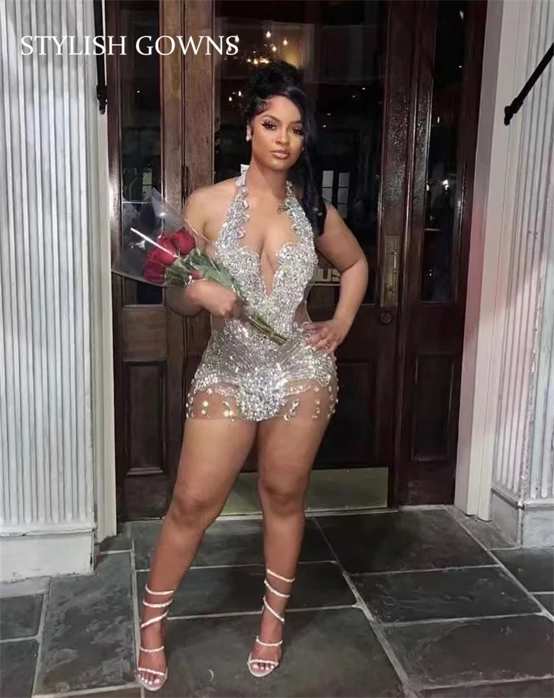 Silver Bead Crystal Prom Dresses Short Halter Rhinestone Birthday Luxury Dress Black Girl Mini Cocktail Homecoming Customized
Silver Bead Crystal Prom Dresses Short Halter Rhinestone Birthday Luxury Dress Black Girl Mini Cocktail Homecoming Customized