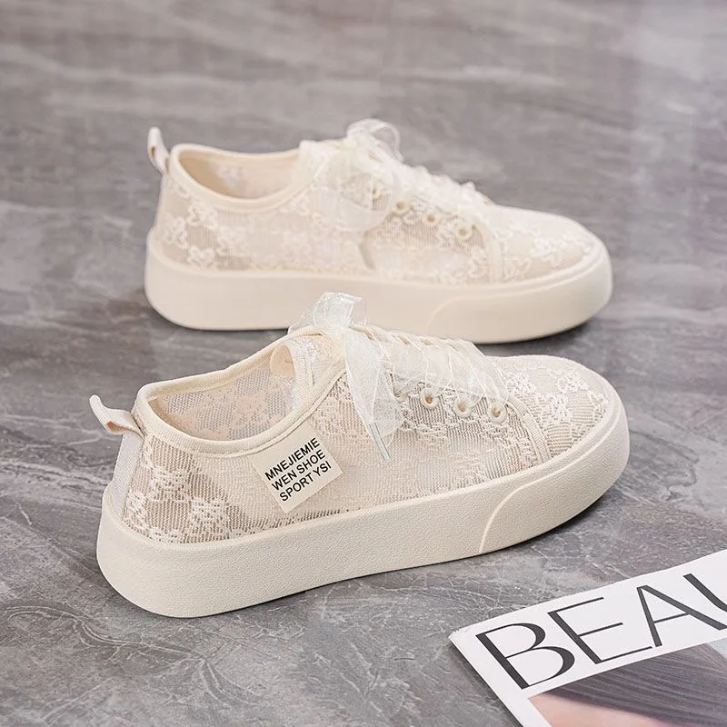 Thick-Soled Breathable White Sneakers, Versatile Summer Shoes, Lace Mesh Thin Style
Thick-Soled Breathable White Sneakers, Versatile Summer Shoes, Lace Mesh Thin Style