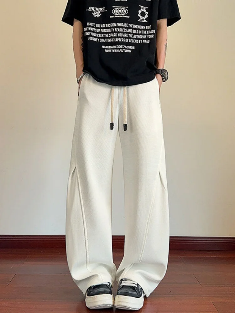 Men's Sport Pants Straight Leg Drapey Flared Splicing Design Spring Autumn Casual Trousers Faionable Loose Fit Straight Tube
Men's Sport Pants Straight Leg Drapey Flared Splicing Design Spring Autumn Casual Trousers Faionable Loose Fit Straight Tube