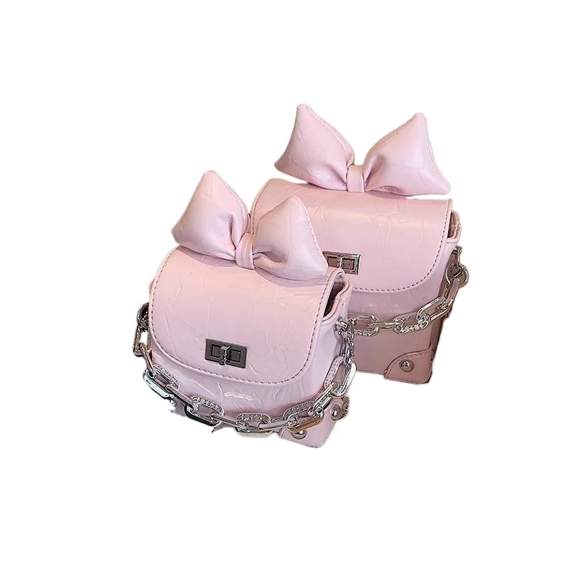 Cute Mini Lipstick Small Bag Women's Handbag New Internet Celebrity Bow Versatile Messenger Bag Beautiful Chain Shoulder Bag
Cute Mini Lipstick Small Bag Women's Handbag New Internet Celebrity Bow Versatile Messenger Bag Beautiful Chain Shoulder Bag