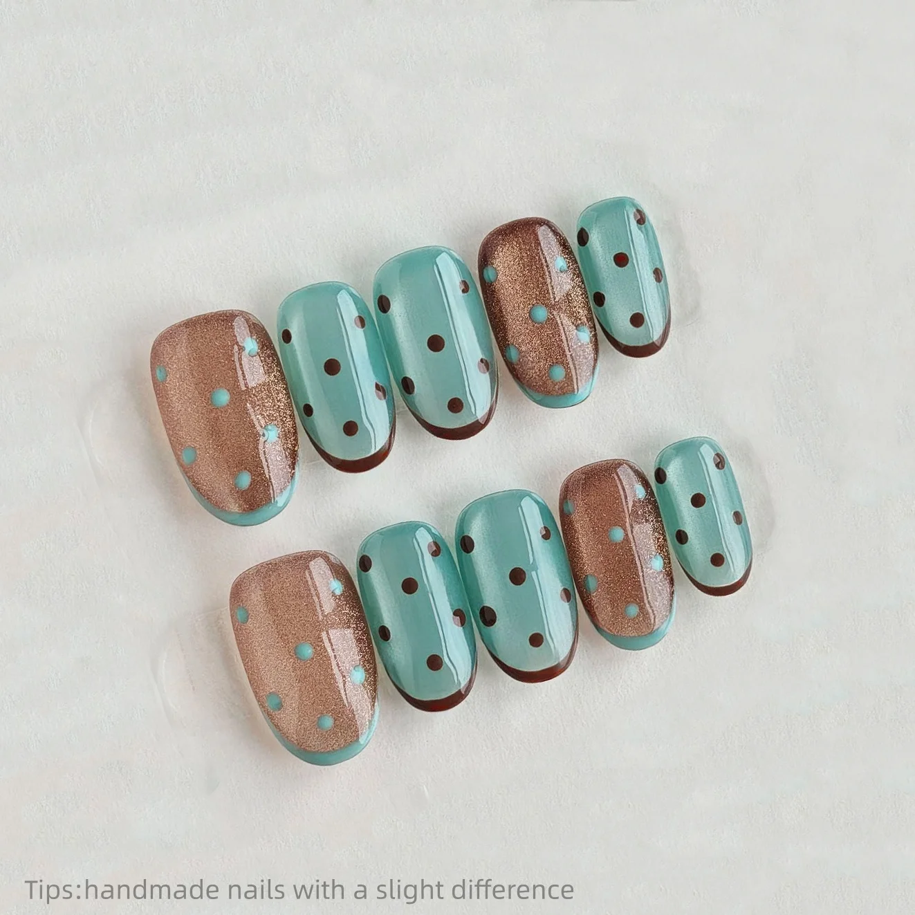 10 шт., коричневые, зеленые, ручной работы в горошек, кошачий глаз, накладные ногти, короткие овальные носимые многоразовые милые накладные ногти 2026
10 шт., коричневые, зеленые, ручной работы в горошек, кошачий глаз, накладные ногти, короткие овальные носимые многоразовые милые накладные ногти 2026