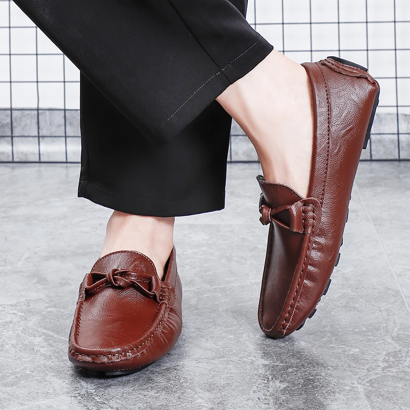 Mens Comfortable and Soft Sole Loafers Men Flat Bottomed Non Slip Leather Driving Shoes Business and Office Casual Leather Shoes
Mens Comfortable and Soft Sole Loafers Men Flat Bottomed Non Slip Leather Driving Shoes Business and Office Casual Leather Shoes