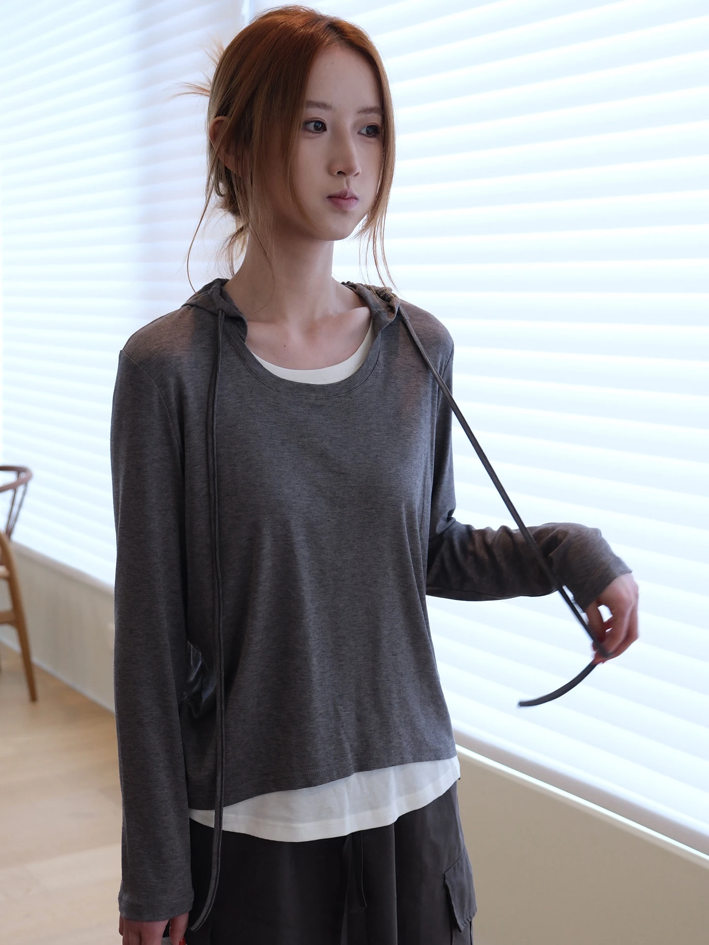 Повседневная женская толстовка свободного кроя с капюшоном, цветной блок, модная универсальная футболка с длинным рукавом, круглым вырезом, не требующая глубокой стирки
Повседневная женская толстовка свободного кроя с капюшоном, цветной блок, модная универсальная футболка с длинным рукавом, круглым вырезом, не требующая глубокой стирки