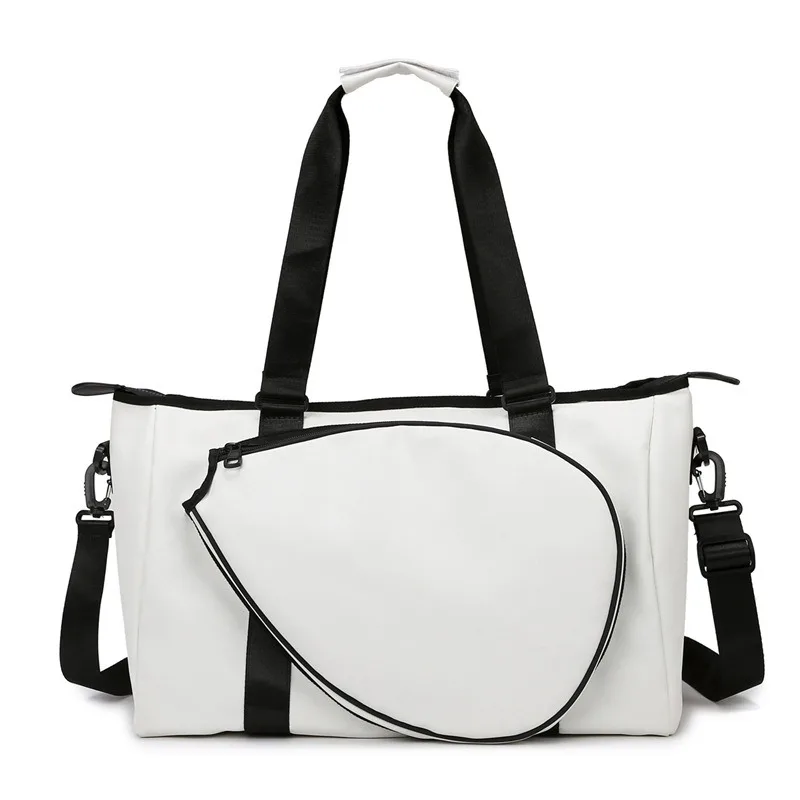 Badminton bag Large capacity travel bag Dry and wet separation messenger bag Sports fitness bag Simple tennis bag
Badminton bag Large capacity travel bag Dry and wet separation messenger bag Sports fitness bag Simple tennis bag