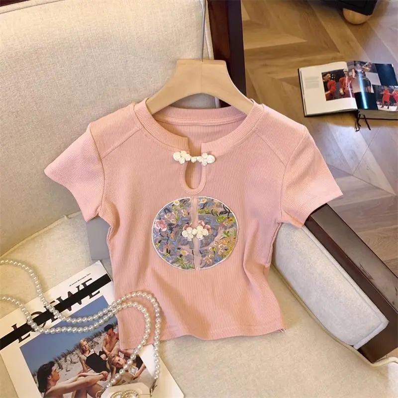 New Chinese Style Button Split T-shirt with Heavy Industry Embroidery for Versatile Fashion Round Neck Short Sleeved Top Q225
New Chinese Style Button Split T-shirt with Heavy Industry Embroidery for Versatile Fashion Round Neck Short Sleeved Top Q225