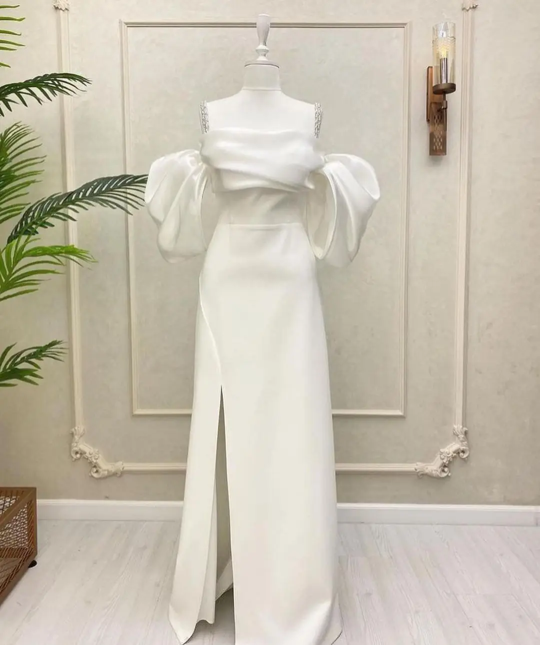 FLORINE TULIRAIN Spaghetti Strap Taffeta Ruffle Bow Zipper Up Vent Floor-length Evening Dress Cocktail Prom Gown For Sexy Women
FLORINE TULIRAIN Spaghetti Strap Taffeta Ruffle Bow Zipper Up Vent Floor-length Evening Dress Cocktail Prom Gown For Sexy Women
