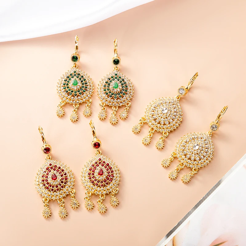Shiny And Unique Ethnic Style Irregular Teardrop-Shaped Inlaid Pendant Earrings For Formal Events And Weddings
Shiny And Unique Ethnic Style Irregular Teardrop-Shaped Inlaid Pendant Earrings For Formal Events And Weddings