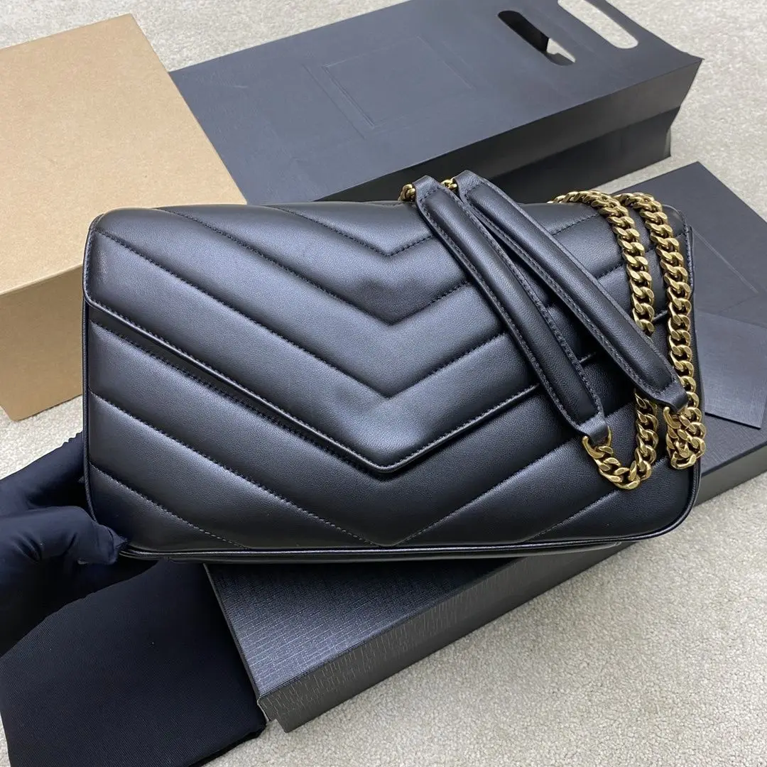 Fashionable Elegant Argyle Quilted Small Square Bag Woven Chain Magnetic Suction Buckle Diagonal Cross Bag Commuter Shoulder Bag
Fashionable Elegant Argyle Quilted Small Square Bag Woven Chain Magnetic Suction Buckle Diagonal Cross Bag Commuter Shoulder Bag