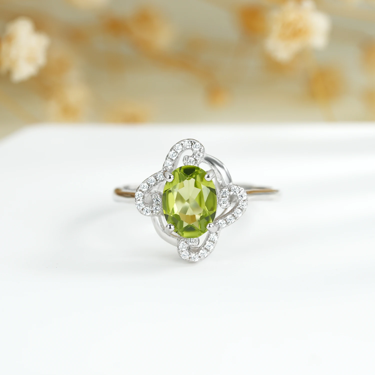 SILE Adjustable 925 Sterling Silver Rings Women Natural Green Peridot Luxury Ring Ladies Party Dating Engagement Ring Jewelry
SILE Adjustable 925 Sterling Silver Rings Women Natural Green Peridot Luxury Ring Ladies Party Dating Engagement Ring Jewelry