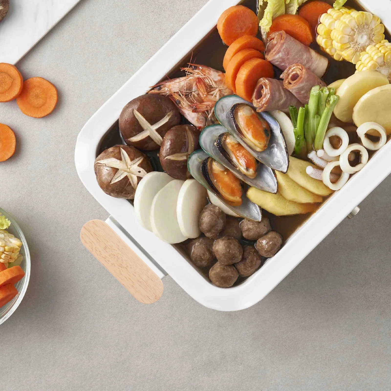 1Pair Bbq Plate Outdoor Camping Wood Handle Pan Gripper Universal Heat Insulated Skillet Pot Holder Anti Slip for Frying Pans
1Pair Bbq Plate Outdoor Camping Wood Handle Pan Gripper Universal Heat Insulated Skillet Pot Holder Anti Slip for Frying Pans