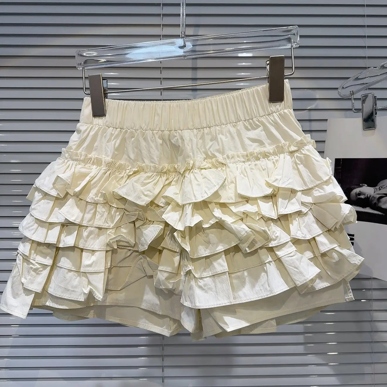 2025 Spring New Small Fragrant Wind Lotus Leaf Edge Multi-layer Age-reducing Cake Skirt Tutu Skirt for Women Girls Apricot Black
2025 Spring New Small Fragrant Wind Lotus Leaf Edge Multi-layer Age-reducing Cake Skirt Tutu Skirt for Women Girls Apricot Black