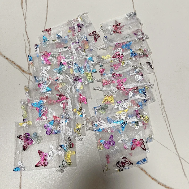 500 шт. 7x9 9x12 Цветные подарочные мешочки с бабочками, белые мешочки на завязках для свадеб, Рождества, украшений, органзовые упаковочные мешочки для демонстрации
500 шт. 7x9 9x12 Цветные подарочные мешочки с бабочками, белые мешочки на завязках для свадеб, Рождества, украшений, органзовые упаковочные мешочки для демонстрации