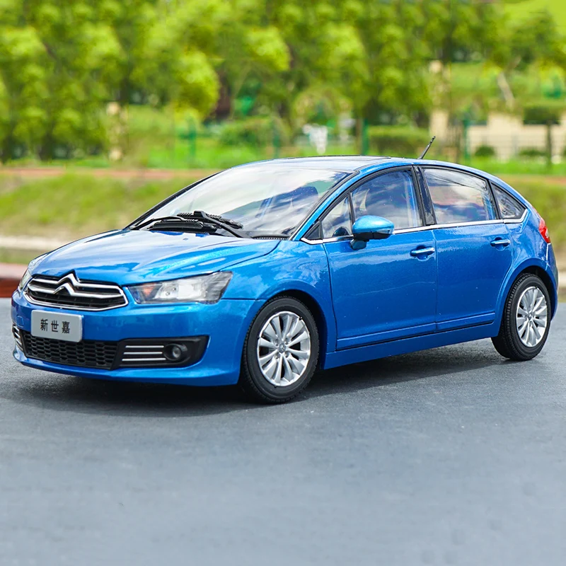 1:18 Scale Diecast Alloy CITROEN NEW C-QUATRE Cars Toys Model Classics Nostalgia Adult Collection Souvenir Gift Static Display
1:18 Scale Diecast Alloy CITROEN NEW C-QUATRE Cars Toys Model Classics Nostalgia Adult Collection Souvenir Gift Static Display