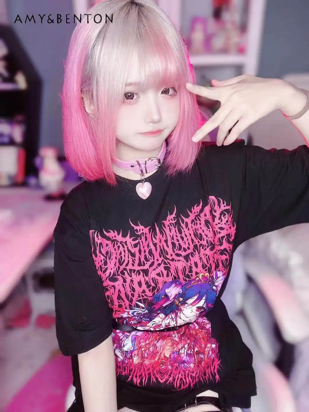 Two-dimensional Animation Printed Short-sleeved Top Women's Japanese Subculture Gothic Crew Neck Oversized T shirt Summer New
Two-dimensional Animation Printed Short-sleeved Top Women's Japanese Subculture Gothic Crew Neck Oversized T shirt Summer New