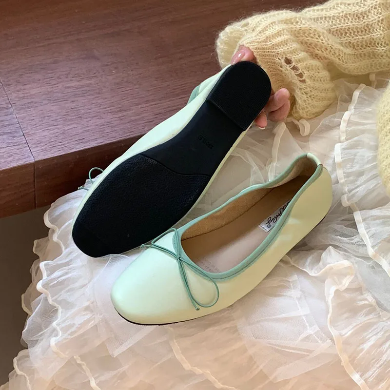 New Spring Summer Flat With Shoes For Women Round Toe Ballet Flats Fashion Butterfly-Knot Female Slip On Footwear Ladies Shoes
New Spring Summer Flat With Shoes For Women Round Toe Ballet Flats Fashion Butterfly-Knot Female Slip On Footwear Ladies Shoes