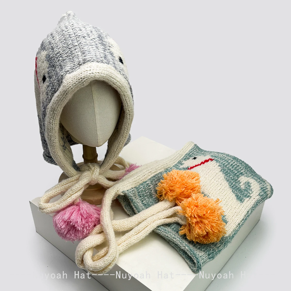 Autumn and Winter New Women Hook Flower Puppy Plush Hats Warm Outdoor Sunshade Hairy Ball Rope Balaclava Caps Fashion Versatile 
Autumn and Winter New Women Hook Flower Puppy Plush Hats Warm Outdoor Sunshade Hairy Ball Rope Balaclava Caps Fashion Versatile