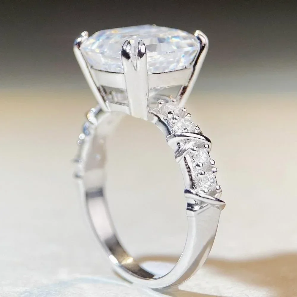 GoldAether Luxury Solid Platinum PT950 Asche moissanite diamond ring 5 karat shaped diamond ring
GoldAether Luxury Solid Platinum PT950 Asche moissanite diamond ring 5 karat shaped diamond ring
