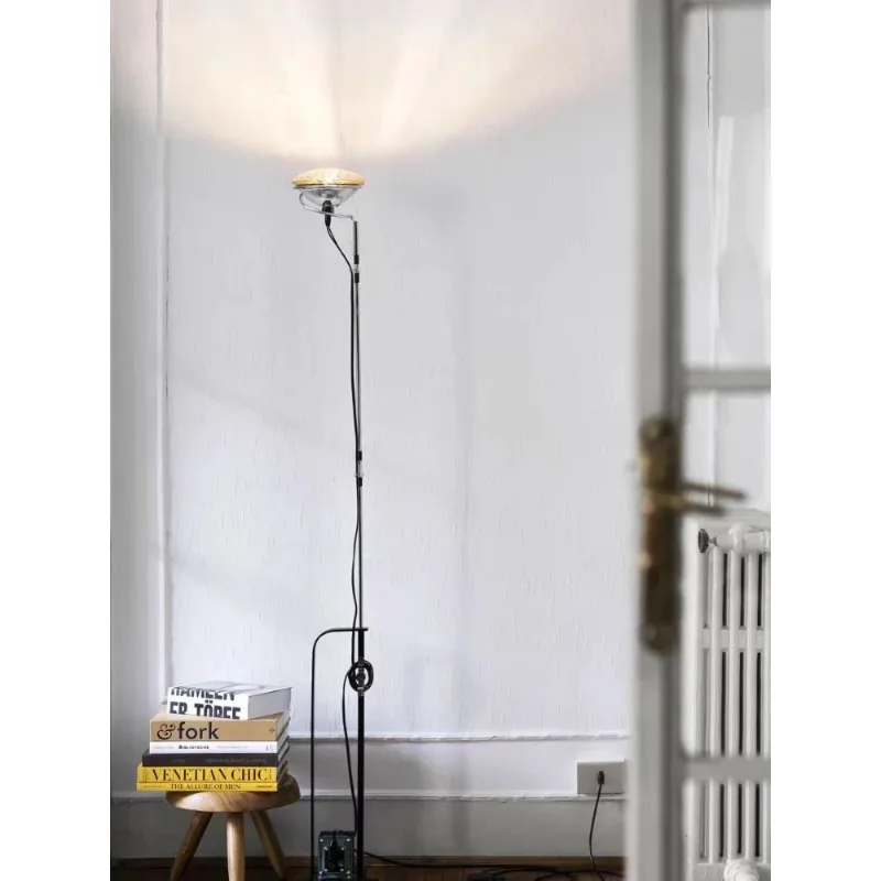 Designer Modern Minimalist Art Living Room Sofa Bedroom Classic Personality Floor Lamp Home Decoration Floor Lamps
Designer Modern Minimalist Art Living Room Sofa Bedroom Classic Personality Floor Lamp Home Decoration Floor Lamps