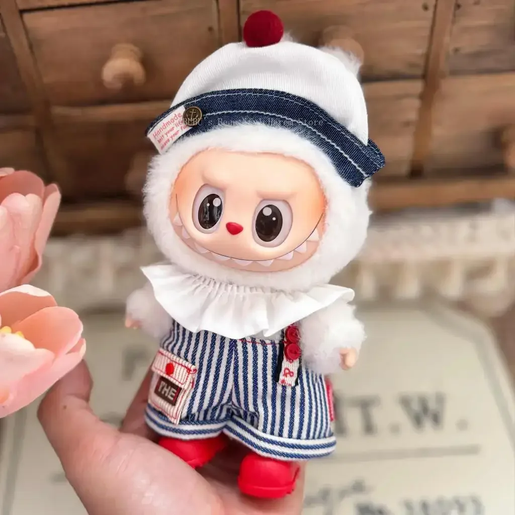 For 17cm 3.0 LabubuV1 V2 V3 Mini Vintage Cloak Shawl Doll Dress Outfits Cartoon Set for Labubu Trendy Suit for Ropa Labubu Dolls 
For 17cm 3.0 LabubuV1 V2 V3 Mini Vintage Cloak Shawl Doll Dress Outfits Cartoon Set for Labubu Trendy Suit for Ropa Labubu Dolls