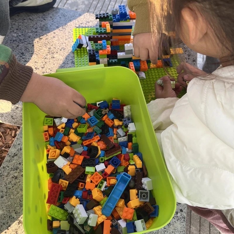 Hot 500-1500 PCS City DIY Creative Building Blocks Bulk Set Educational Toys for Kids Compatible with All Major Brands
Hot 500-1500 PCS City DIY Creative Building Blocks Bulk Set Educational Toys for Kids Compatible with All Major Brands