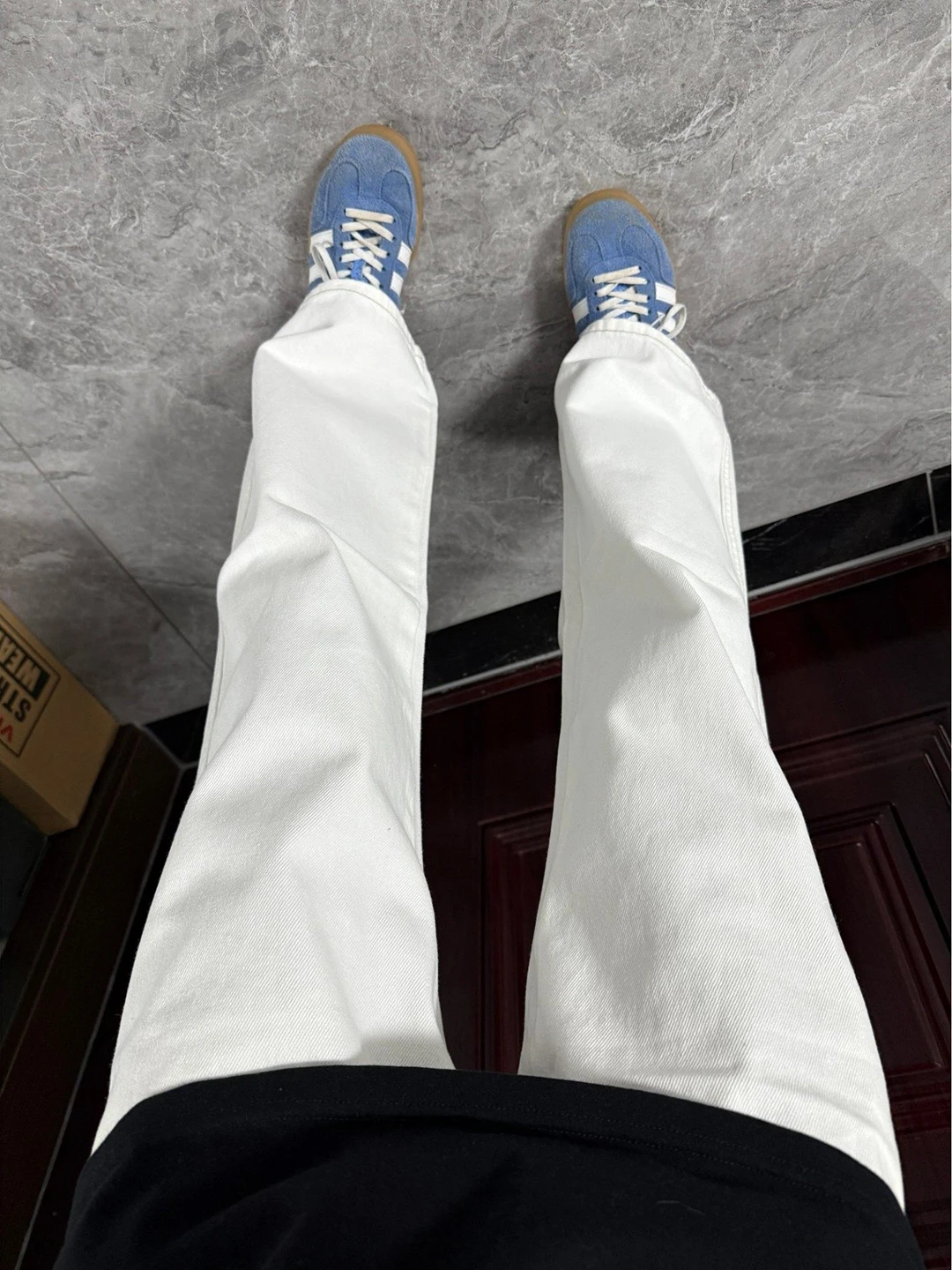 Cleanfit Men's Winter Slim Fit Straight Leg Jeans mid Waist Zipper Closure Fleece Lined Bell Bottoms Wear Resistant
Cleanfit Men's Winter Slim Fit Straight Leg Jeans mid Waist Zipper Closure Fleece Lined Bell Bottoms Wear Resistant