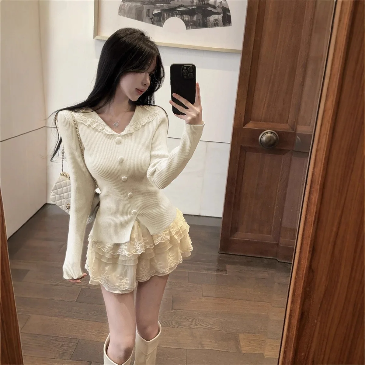 2025 Ladies' Autumn and Winter Slimming Temperament Knitted Sweater with Sweet Style Lace Lapel and Knit Base
2025 Ladies' Autumn and Winter Slimming Temperament Knitted Sweater with Sweet Style Lace Lapel and Knit Base