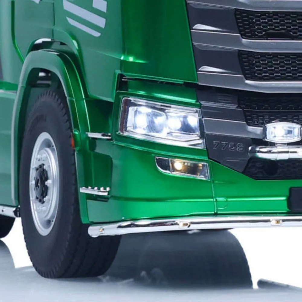 RTR 1/14 KABOLITE 6×6 Remote Control Tractor Truck 770S 2-Speed Gearbox Axle Locks Electric Windshield Wiper Openable Door
RTR 1/14 KABOLITE 6×6 Remote Control Tractor Truck 770S 2-Speed Gearbox Axle Locks Electric Windshield Wiper Openable Door