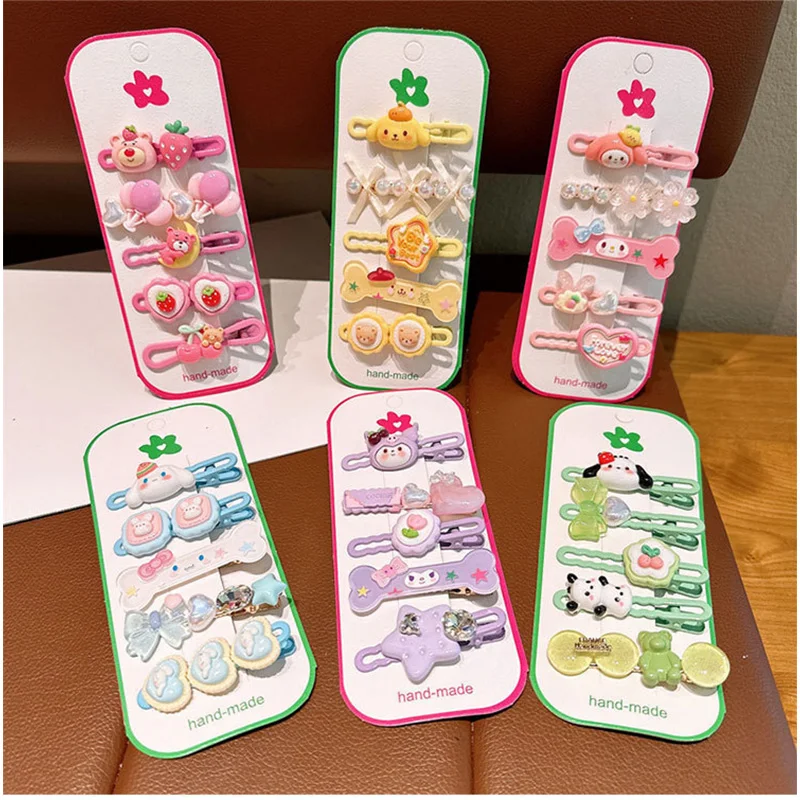 1/6PCS Kurumi & Cute Strawberry Bear Cartoon Hair Clip, Girls' Hairpin Hair Accessory, Baby Side Bang Clip, Heart-Shaped Design
1/6PCS Kurumi & Cute Strawberry Bear Cartoon Hair Clip, Girls' Hairpin Hair Accessory, Baby Side Bang Clip, Heart-Shaped Design