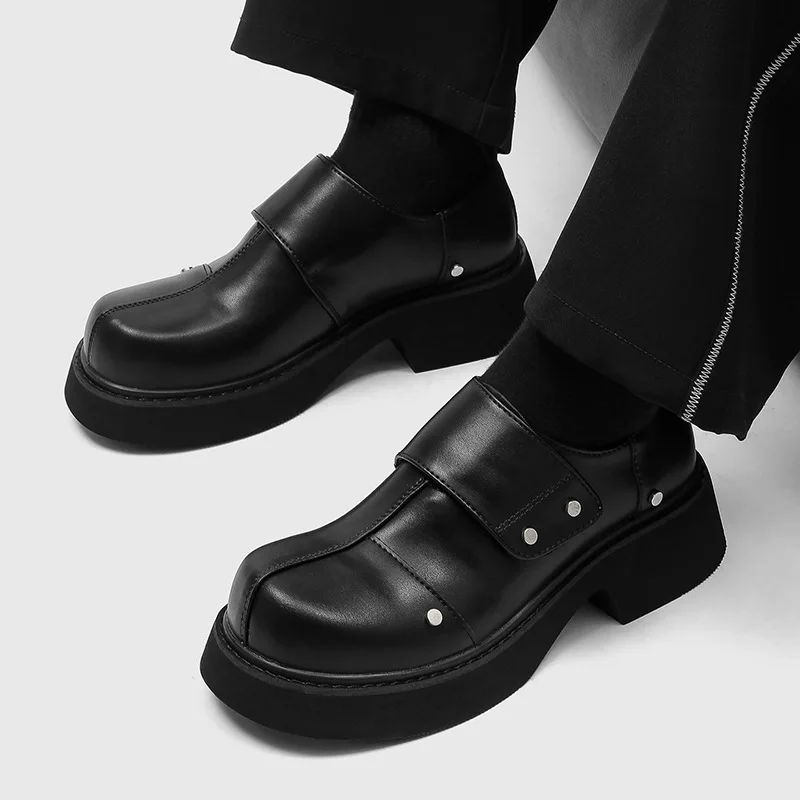 men fashion punk rock platform shoes slip-on original leather shoe big toe summer loafers black designer sneakers cool footwear
men fashion punk rock platform shoes slip-on original leather shoe big toe summer loafers black designer sneakers cool footwear