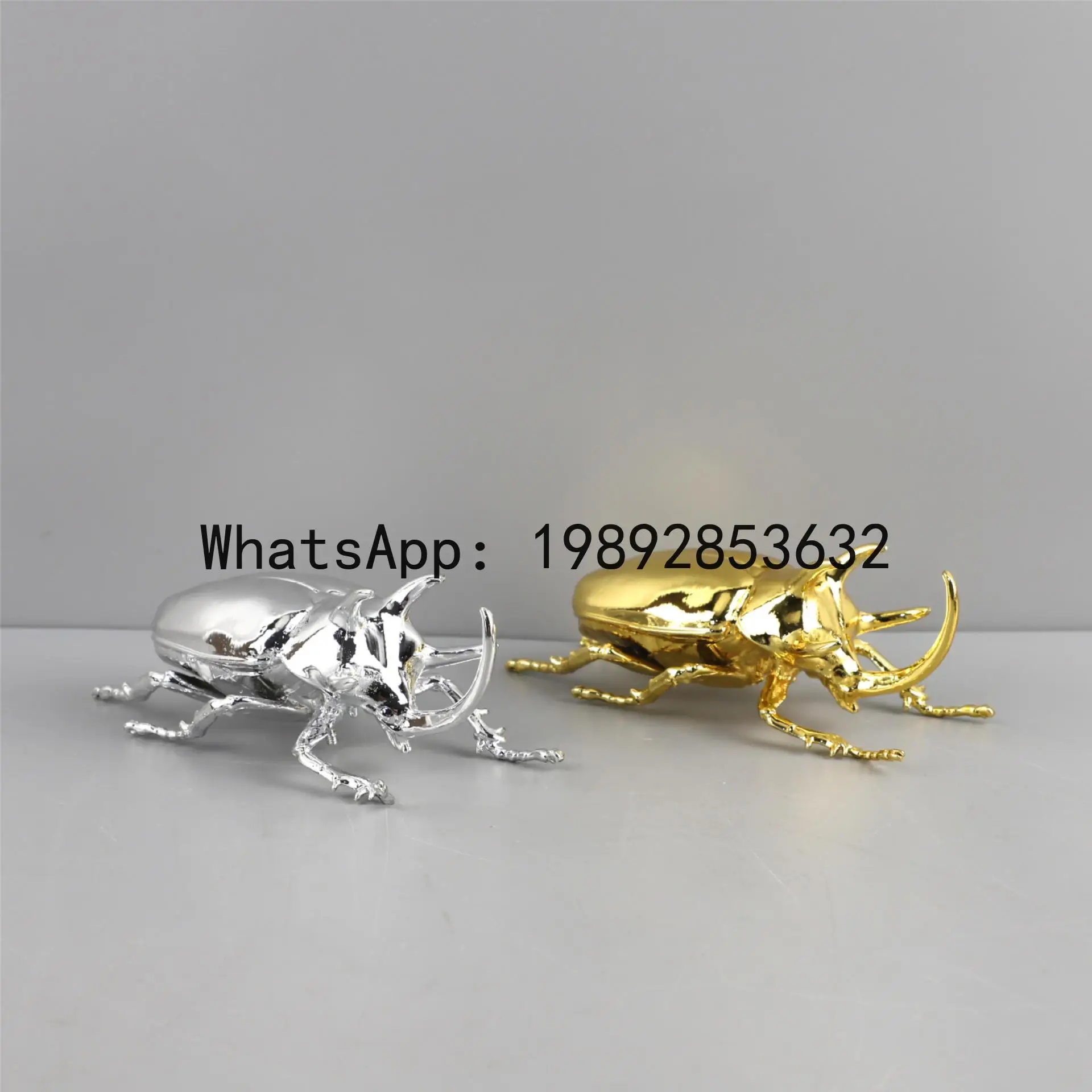 Metal Handicraft Artificial Animal Sculpture Silvery Insect Dragonfly Unicorn Beetle Figurines Home Decoration Accessories
Metal Handicraft Artificial Animal Sculpture Silvery Insect Dragonfly Unicorn Beetle Figurines Home Decoration Accessories