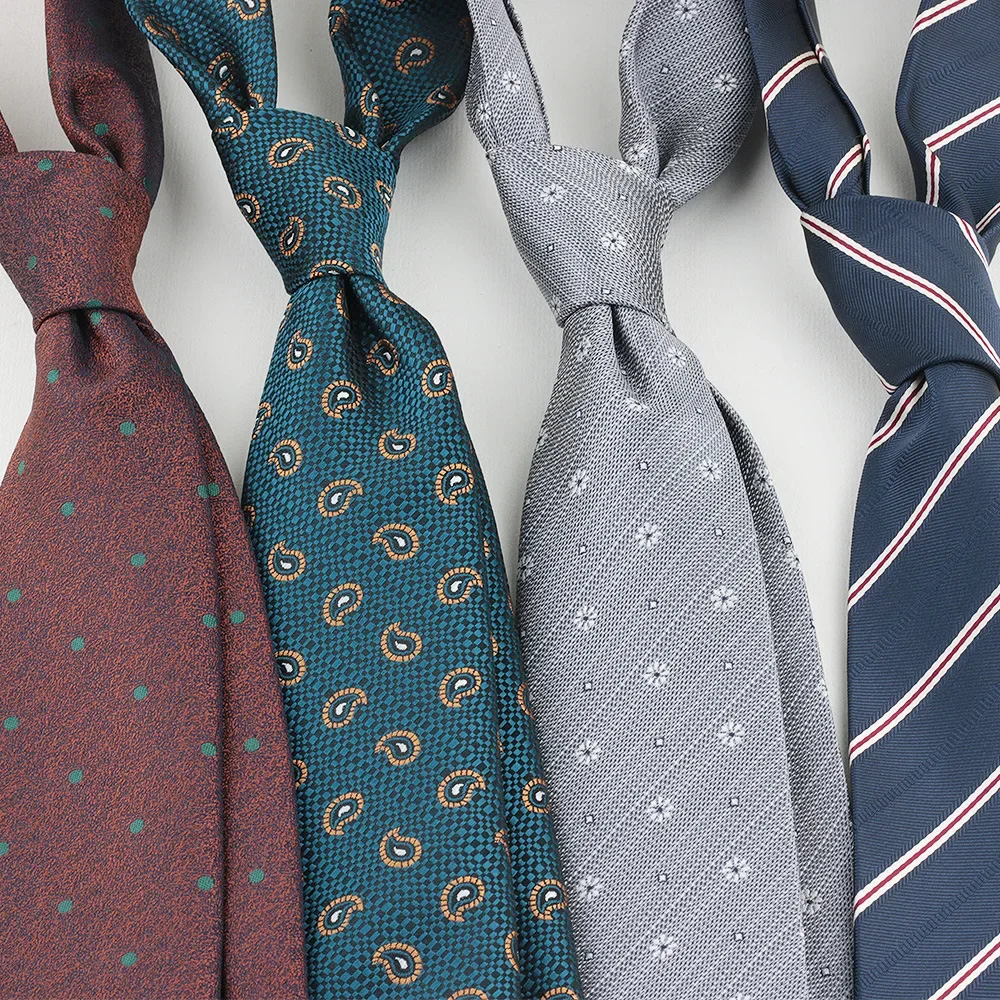 New Tie Retro Style Versatile Men's Coffee Stripe Tie Independent Packaging in Stock Adult Universal Tie
New Tie Retro Style Versatile Men's Coffee Stripe Tie Independent Packaging in Stock Adult Universal Tie