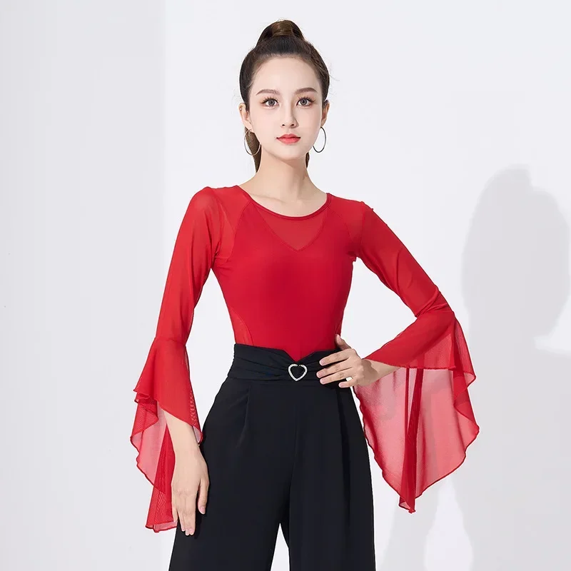 2024 New Spring Autumn Long Sleeve Adult Women International Ballroom Costume Modern Latin Dance Top Lady Sexy Dancewear T-shirt
2024 New Spring Autumn Long Sleeve Adult Women International Ballroom Costume Modern Latin Dance Top Lady Sexy Dancewear T-shirt
