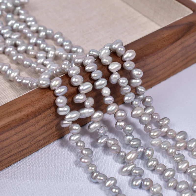 4-5mmGray Three-Seven Hole Seed Beads Semi-Finished BeadsdiyHandmade Jewelry Necklace Materials Natural Freshwater Pearls
4-5mmGray Three-Seven Hole Seed Beads Semi-Finished BeadsdiyHandmade Jewelry Necklace Materials Natural Freshwater Pearls