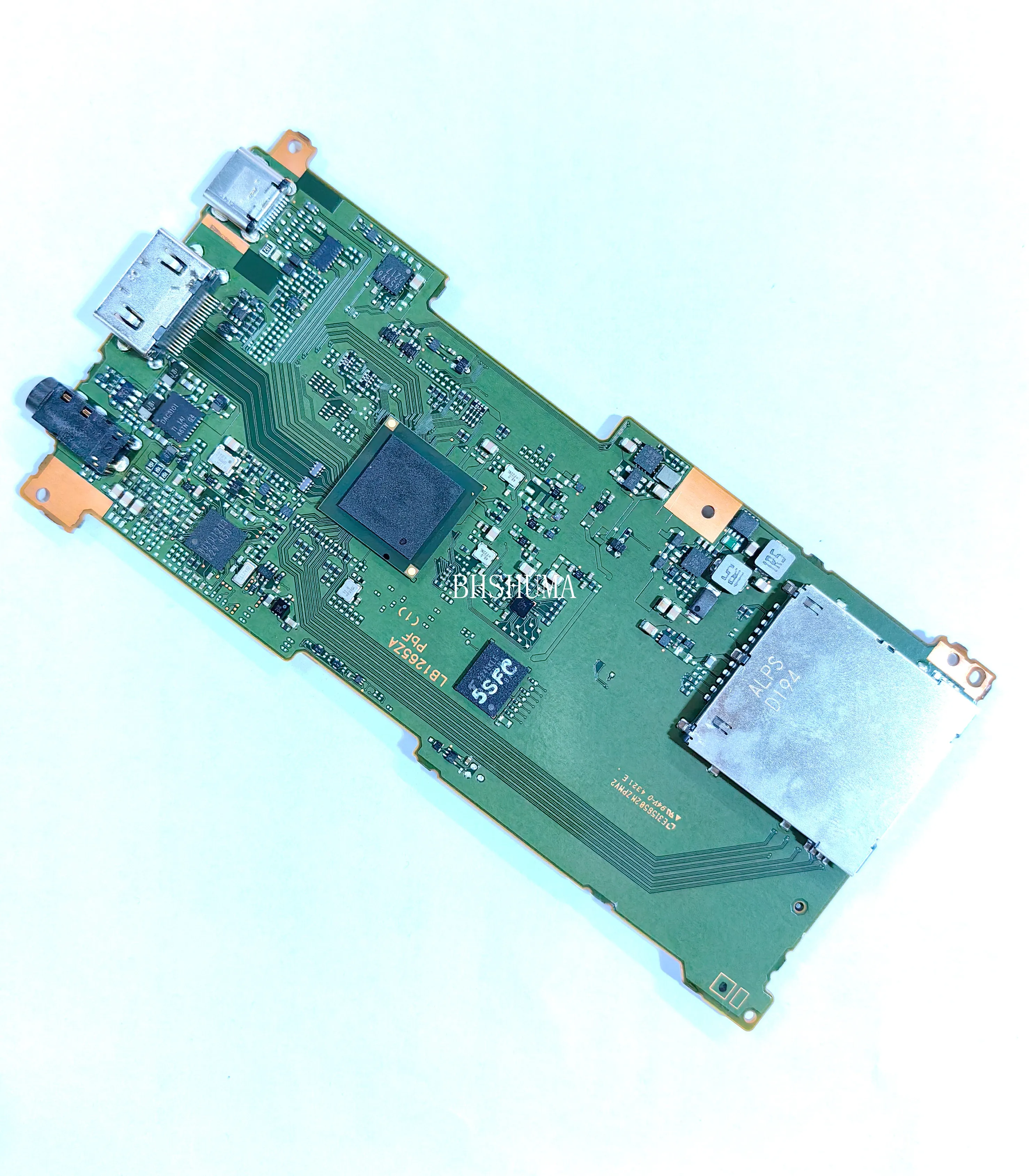 98%New GH5S mainboard for Panasonic DMC-GH5S motherboard mainboard Camera repair parts
98%New GH5S mainboard for Panasonic DMC-GH5S motherboard mainboard Camera repair parts