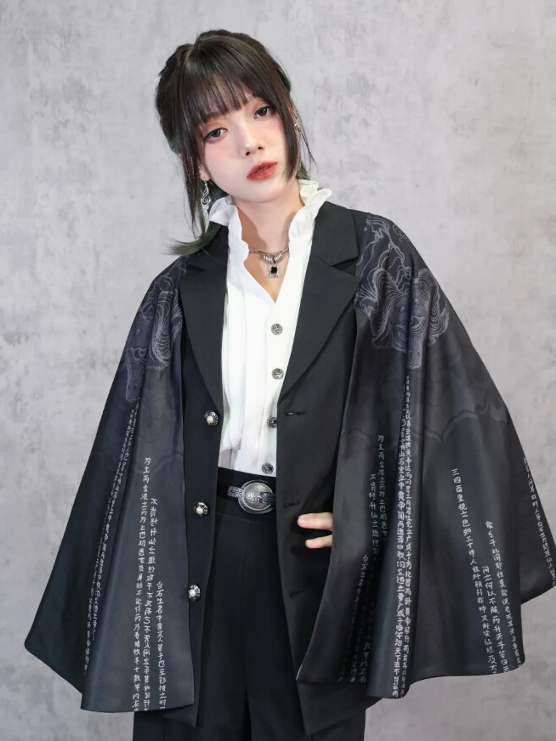New Chinese Style Clothing National Style Han Elements Printing Cape Style Suit Female Woman Coat Shawl Black
New Chinese Style Clothing National Style Han Elements Printing Cape Style Suit Female Woman Coat Shawl Black