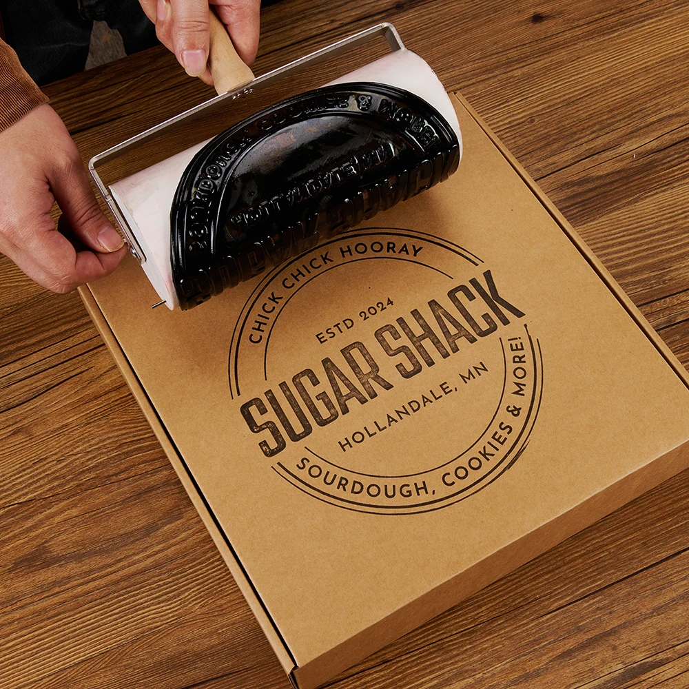 Extra Large Custom Logo Stamp for Large Prints Use Rolling Stamp for Paper, Fabric, Cardboard & More Rubber Logo Packaging Seal
Extra Large Custom Logo Stamp for Large Prints Use Rolling Stamp for Paper, Fabric, Cardboard & More Rubber Logo Packaging Seal