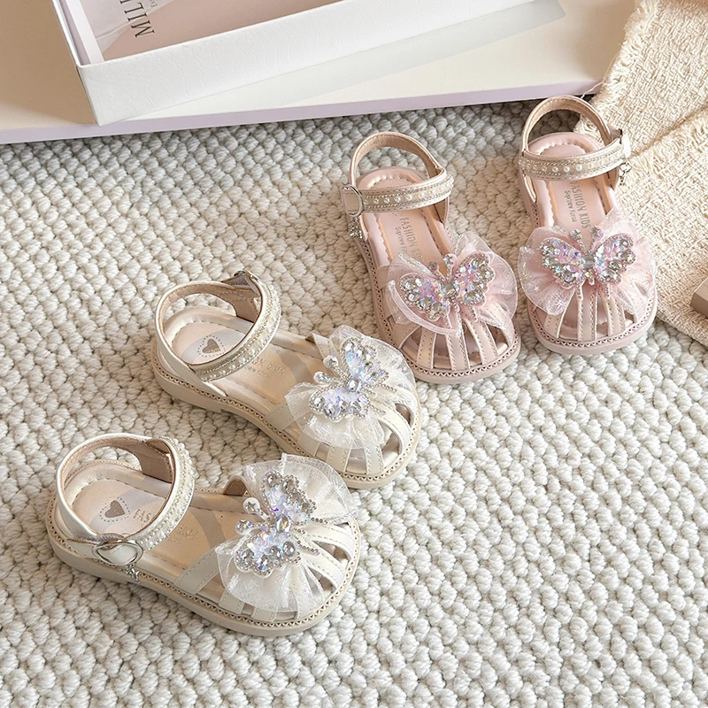 Summer 2026 Girls' Princess Sandals with Rhinestone Butterfly Decoration Cute Sweet Lightweight Children's Shoes 23-34
Summer 2026 Girls' Princess Sandals with Rhinestone Butterfly Decoration Cute Sweet Lightweight Children's Shoes 23-34