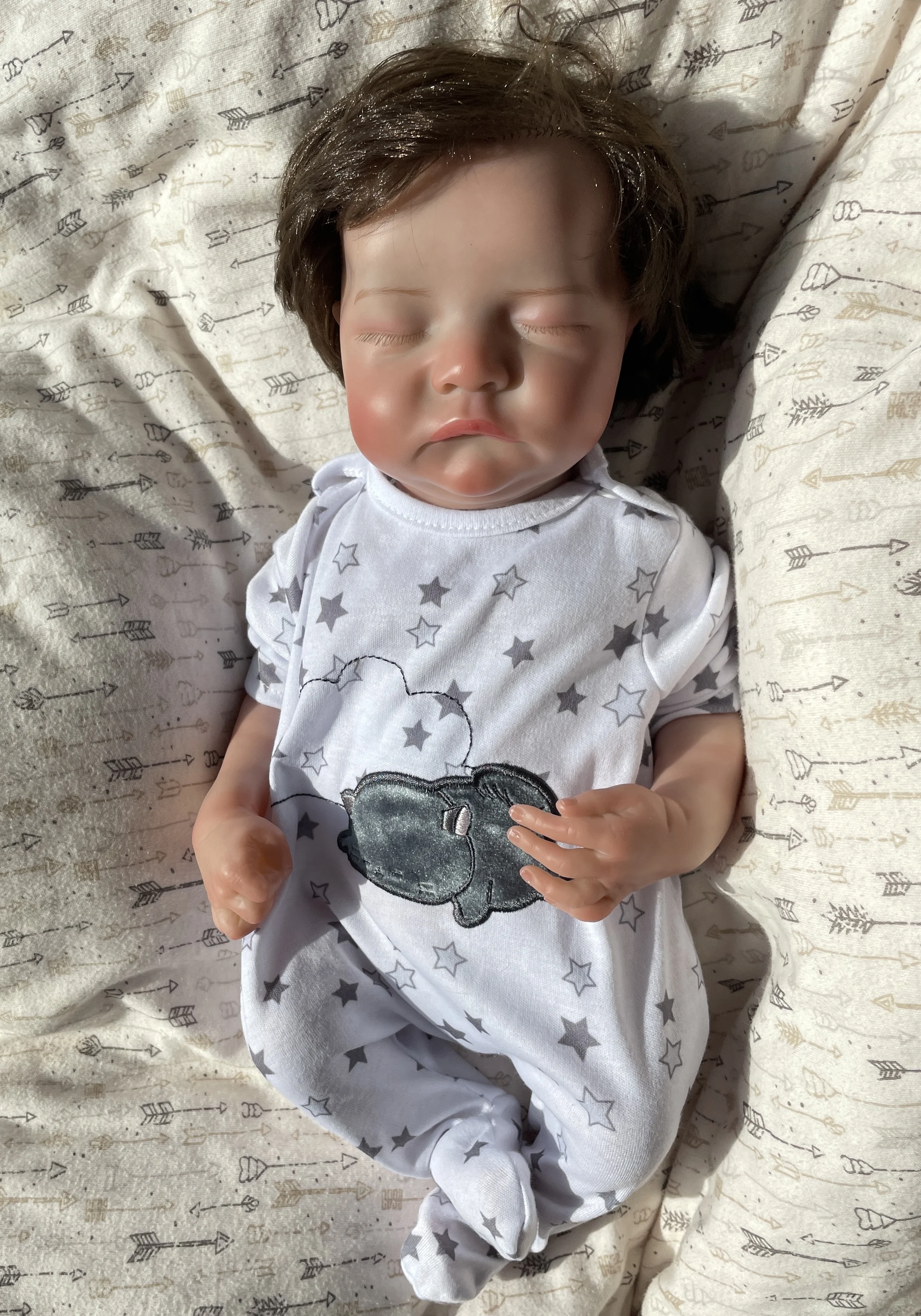 17-дюймовая реалистичная кукла Levi Reborn — реалистичный подарок ручной работы для новорожденных с 3D-кожей и видимыми венами, подарок на день рождения для детей
17-дюймовая реалистичная кукла Levi Reborn — реалистичный подарок ручной работы для новорожденных с 3D-кожей и видимыми венами, подарок на день рождения для детей