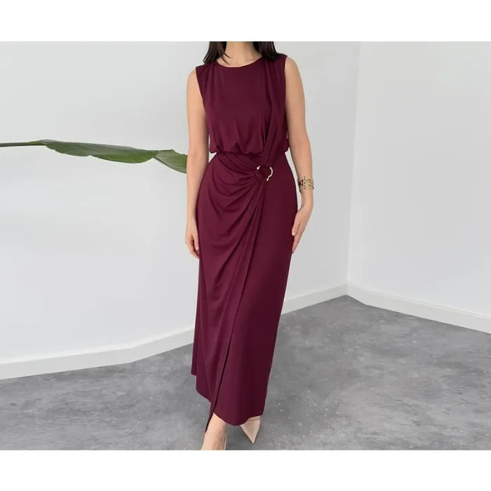 Fashion Women's Dresses 2025 Autumn and Winter New Arrivals Temperament Skirt Design Buckle Decoration Sleeveless Long Dress
Fashion Women's Dresses 2025 Autumn and Winter New Arrivals Temperament Skirt Design Buckle Decoration Sleeveless Long Dress