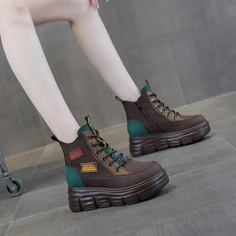 Fashionable Patchwork Color Thick Bottom Boots Increased Height Short Boots Trendy Casual round Toe Zipper Closure Win...
Fashionable Patchwork Color Thick Bottom Boots Increased Height Short Boots Trendy Casual round Toe Zipper Closure Win...