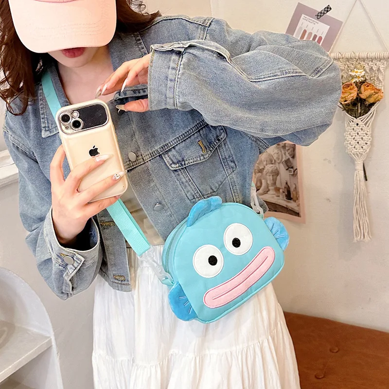 Sweet Anime Kawaii Sanrio Hangyodon Ins Storage Bag Cute Cartoon Ins Fashion Creative Shoulder Bag Lovely Gifts for Girls
Sweet Anime Kawaii Sanrio Hangyodon Ins Storage Bag Cute Cartoon Ins Fashion Creative Shoulder Bag Lovely Gifts for Girls
